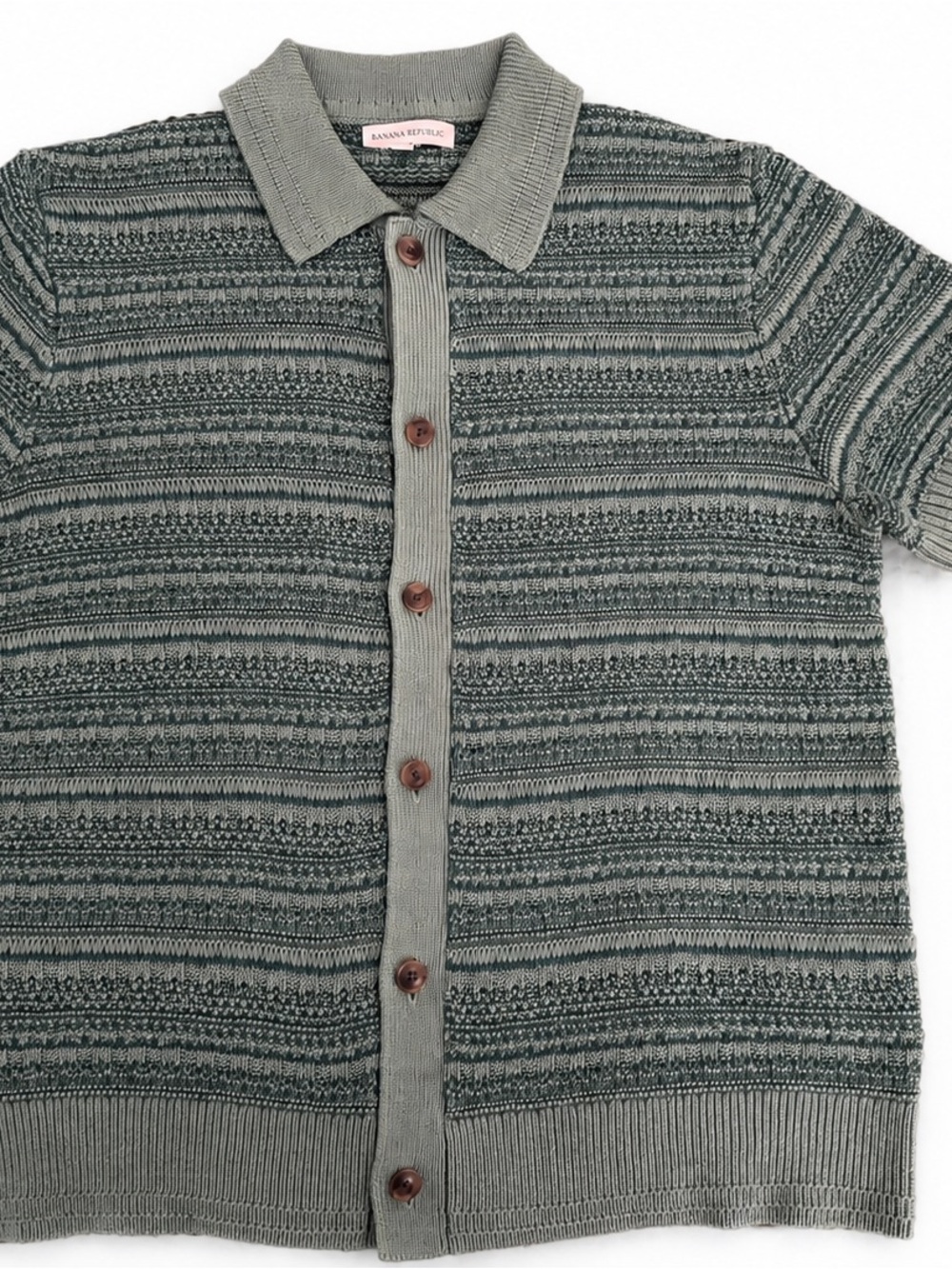 Banana Republic Men's Green Textured Short-Sleeve Button Cardigan